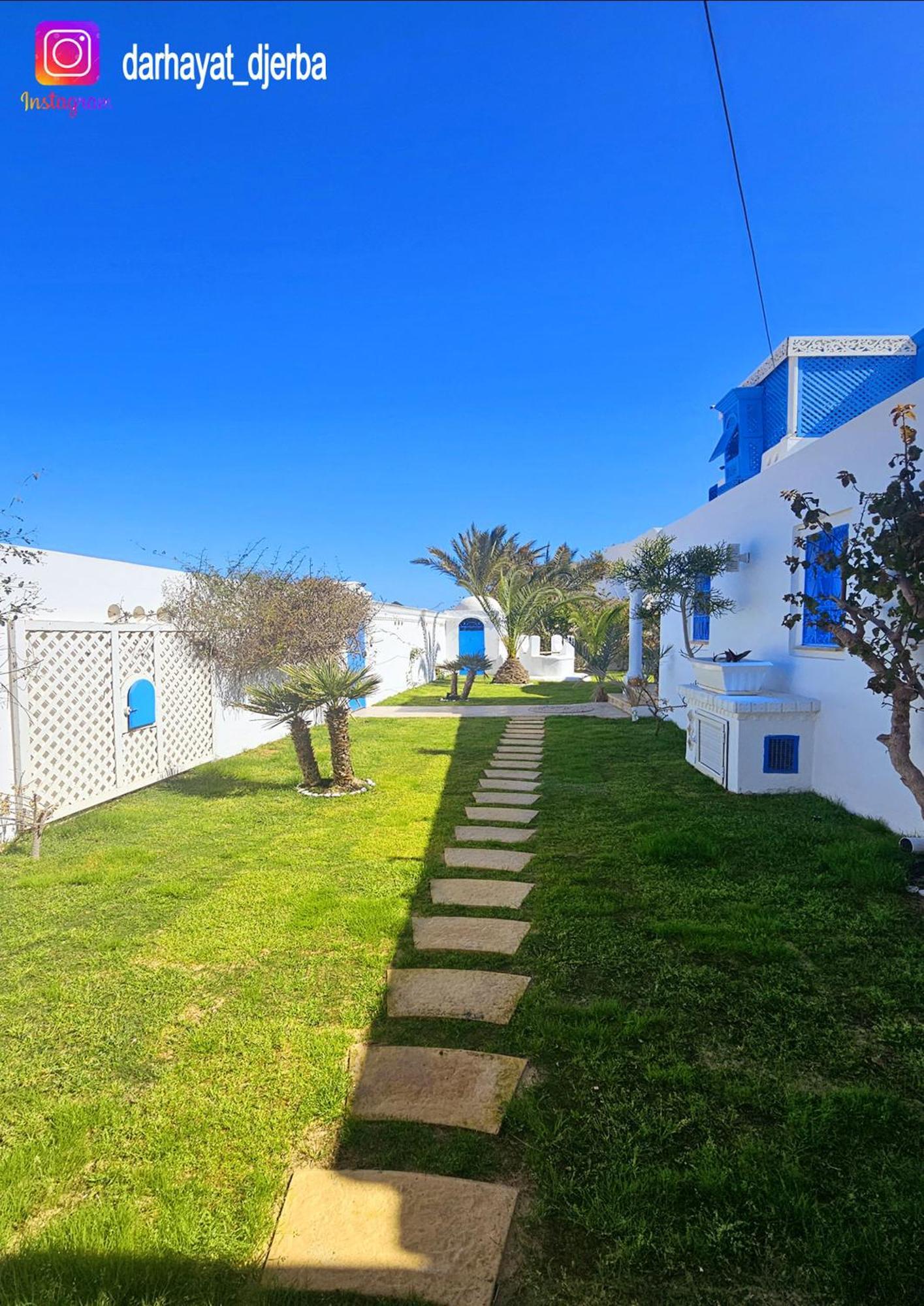 Vila Dar Hayat Triffa Exteriér fotografie